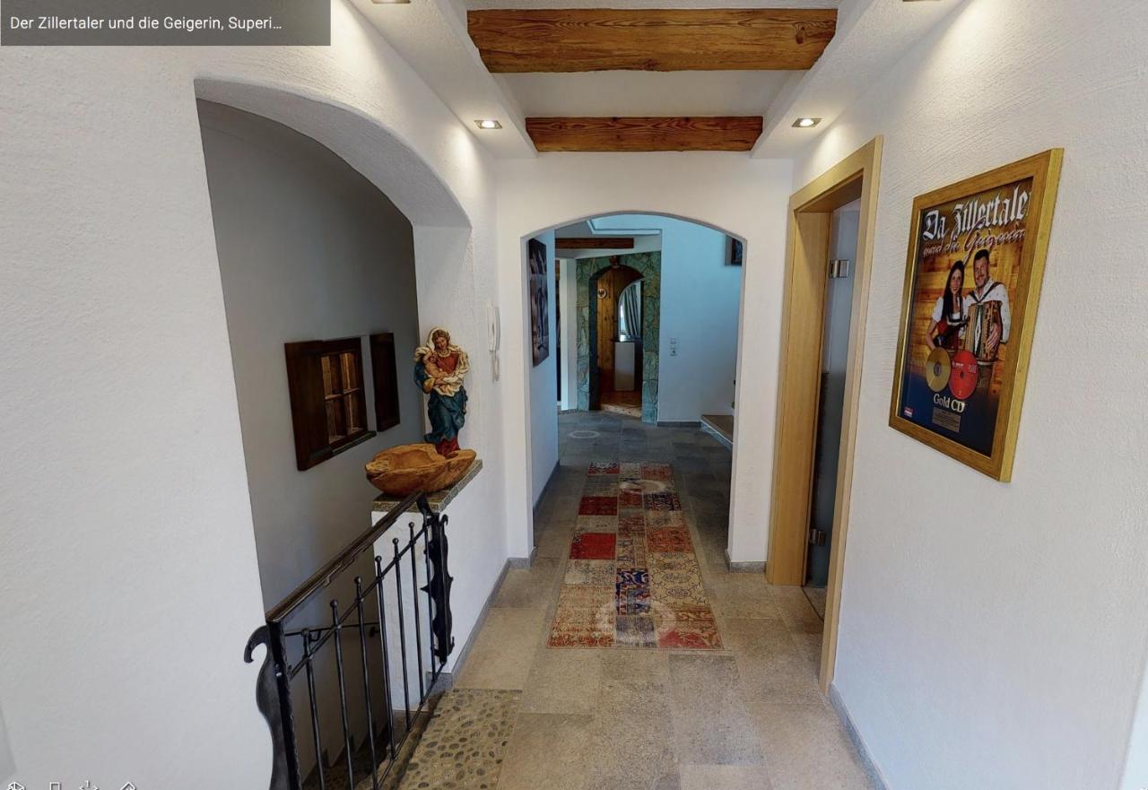 Appartements "Da Zillertaler Und Die Geigerin" Mayrhofen Buitenkant foto