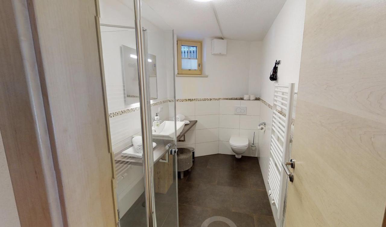 Appartements "Da Zillertaler Und Die Geigerin" Mayrhofen Buitenkant foto