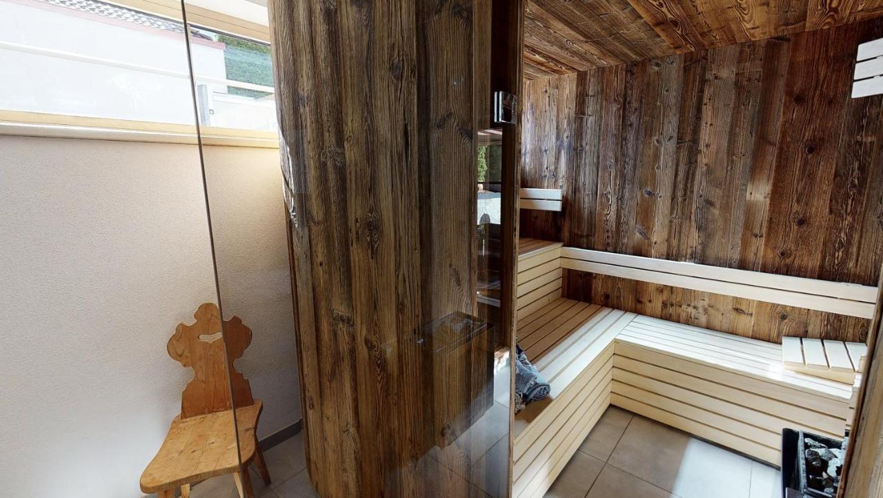 Appartements "Da Zillertaler Und Die Geigerin" Mayrhofen Buitenkant foto