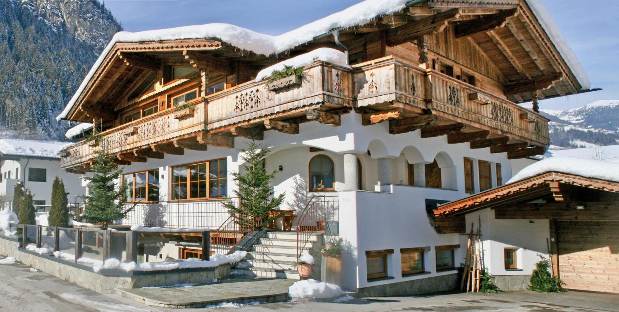 Appartements "Da Zillertaler Und Die Geigerin" Mayrhofen Buitenkant foto
