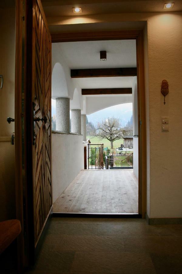 Appartements "Da Zillertaler Und Die Geigerin" Mayrhofen Buitenkant foto
