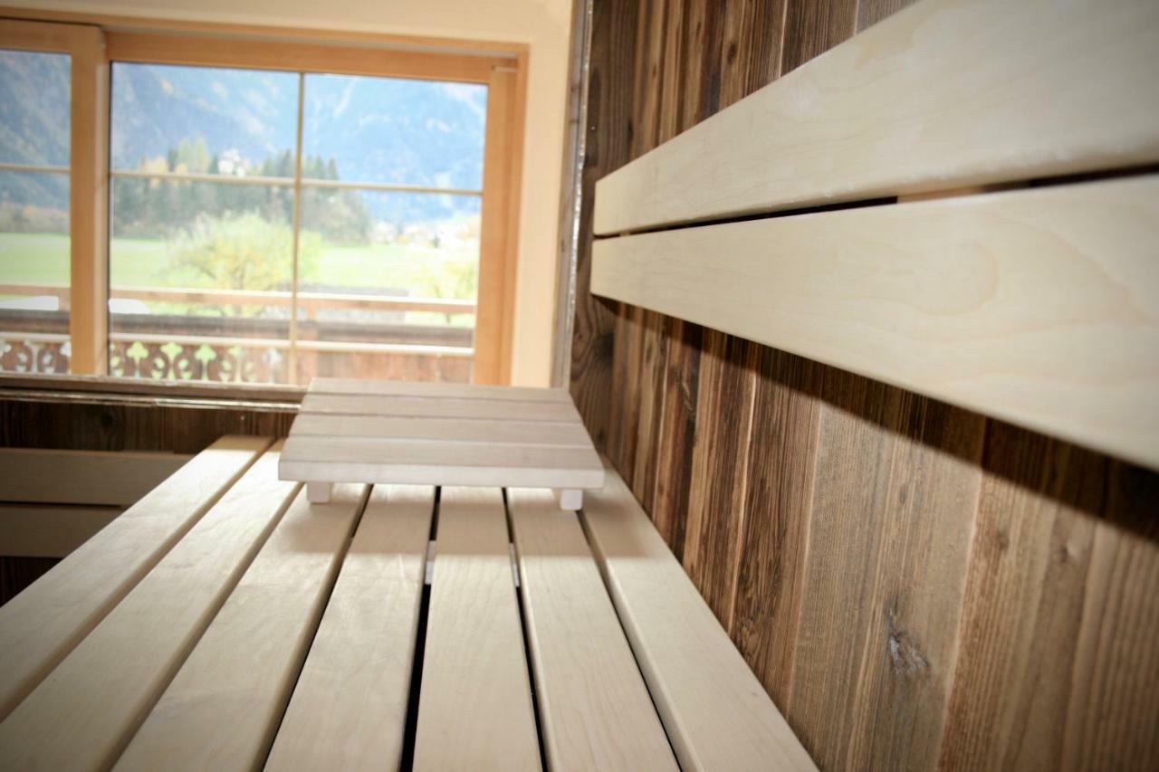 Appartements "Da Zillertaler Und Die Geigerin" Mayrhofen Buitenkant foto
