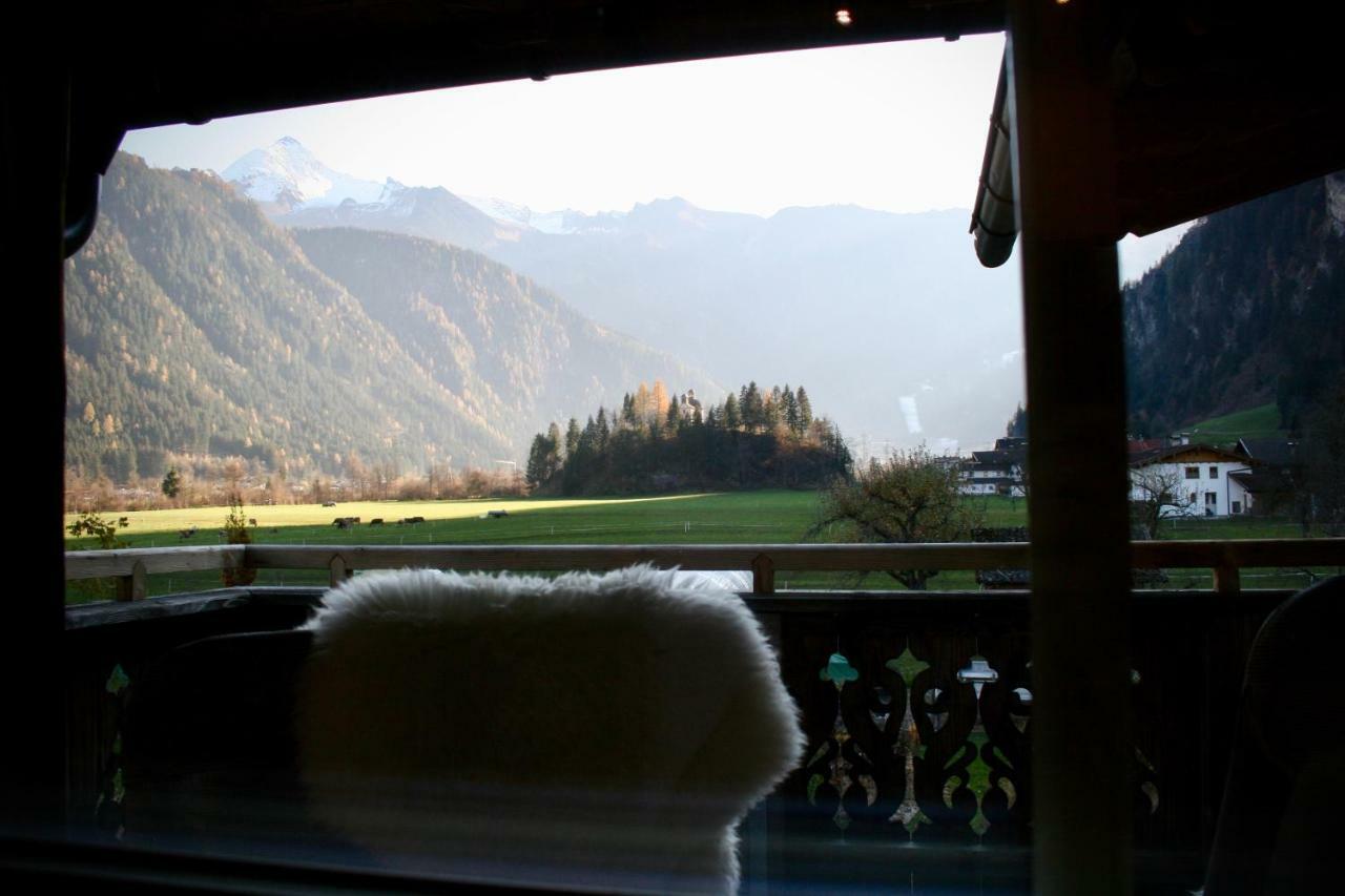 Appartements "Da Zillertaler Und Die Geigerin" Mayrhofen Buitenkant foto